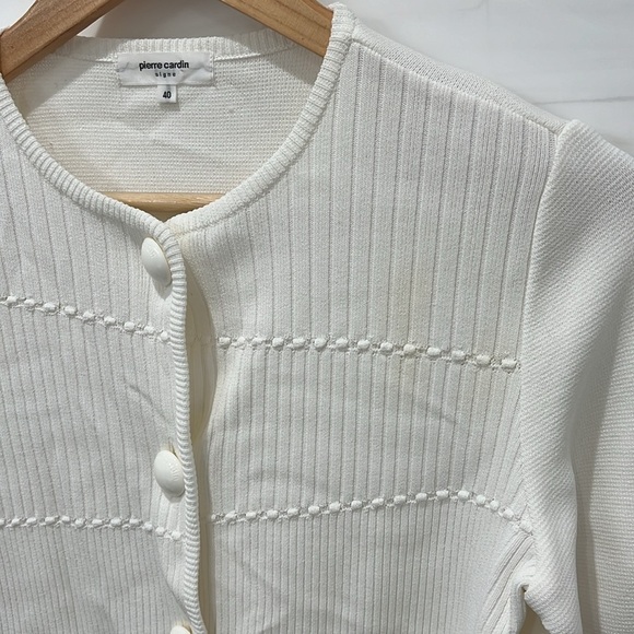 Pierre Cardin Signe | Vintage White Button Up Cardigan - Size 40/Small - Picture 3 of 8